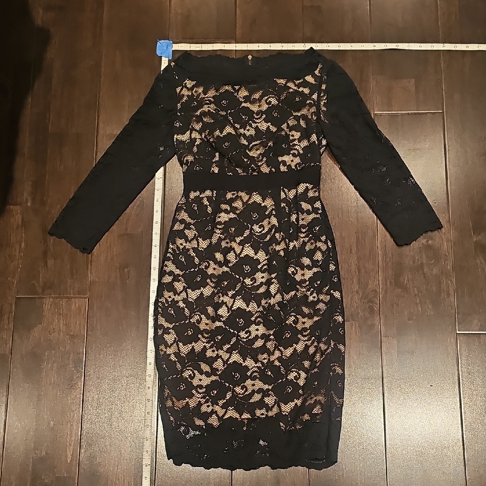 Moda International - Elegant Black Lace Dress